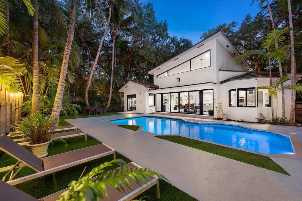 Photo of Others in Northeast Coconut Grove