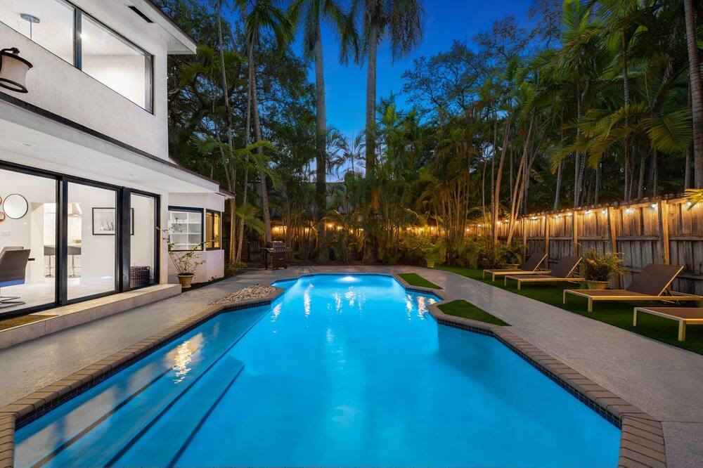 Photo of Outdoor in Northeast Coconut Grove