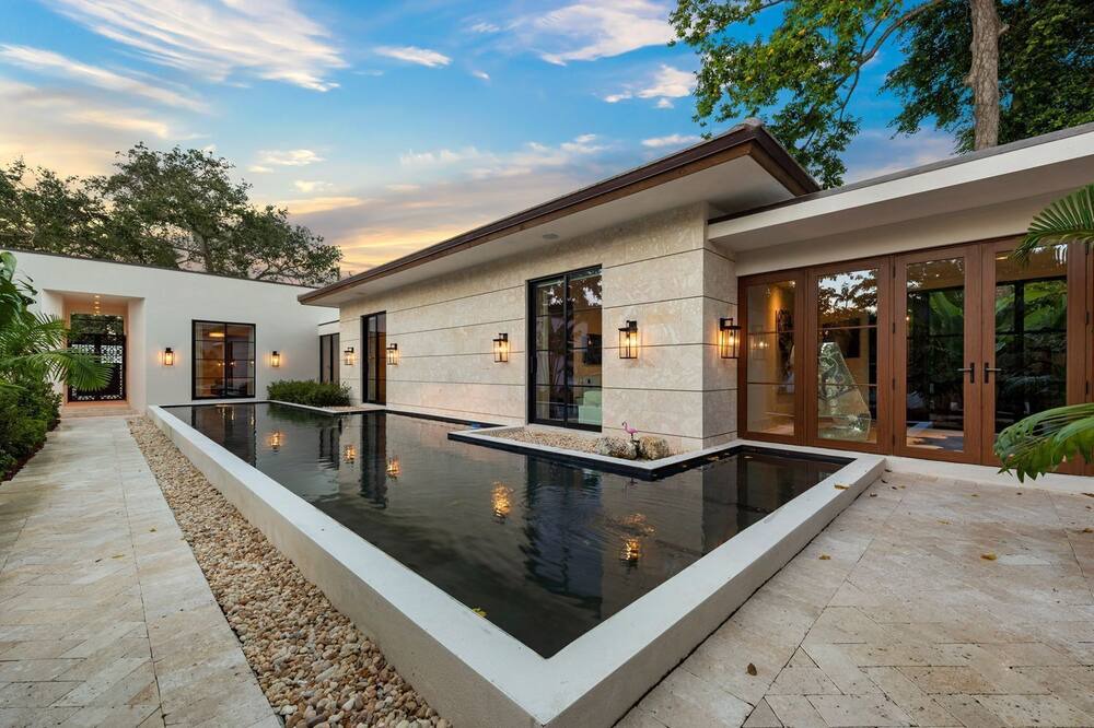 Photo of Outdoor in Northeast Miami