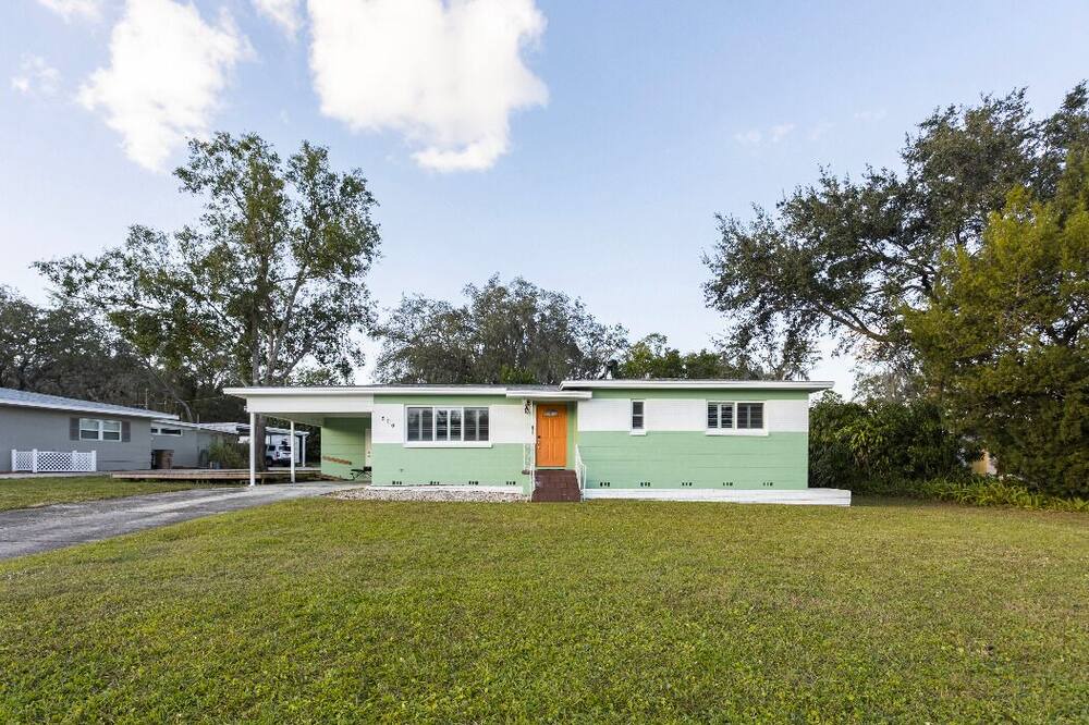 Photo of Outdoor in Temple Terrace
