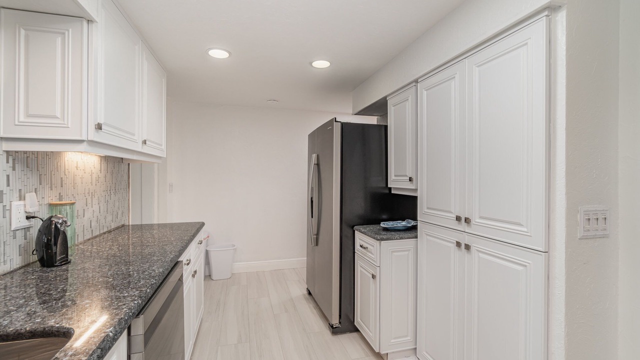 Photo of Kitchen in Lochmoor Waterway Estates