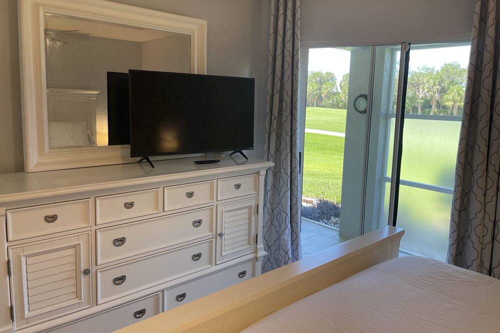 Photo of Bedroom in Palmer Ranch