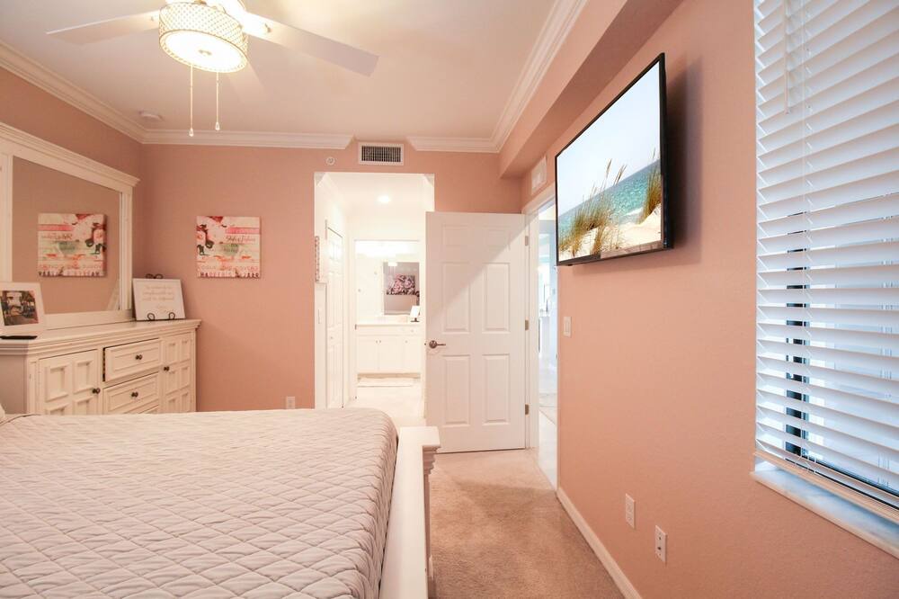 Photo of Bathroom in Lakewood Ranch