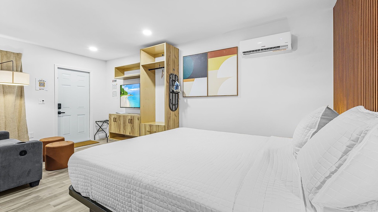 Photo of Bedroom in Tice