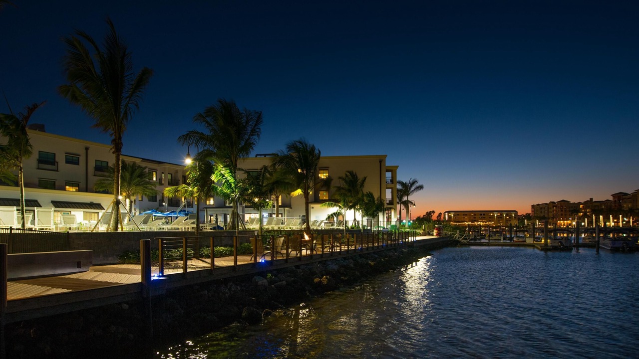 Photo of Outdoor in Naples
