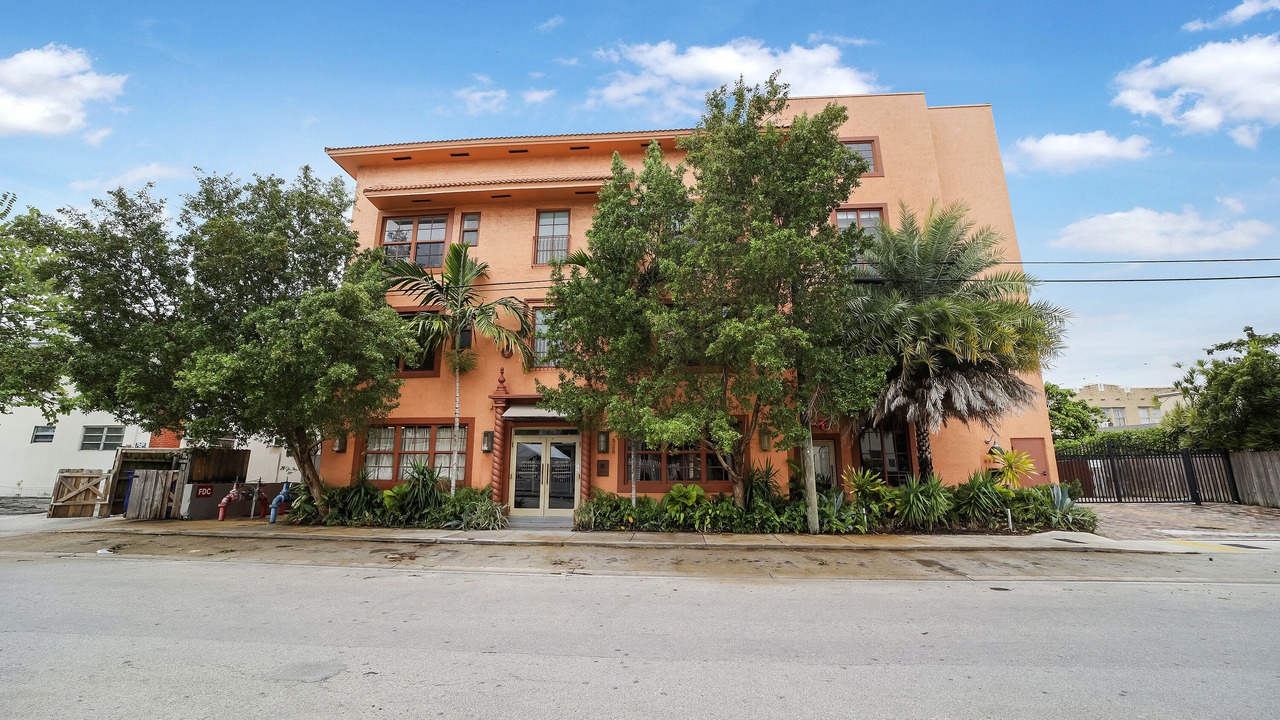 Photo of Outdoor in East Little Havana