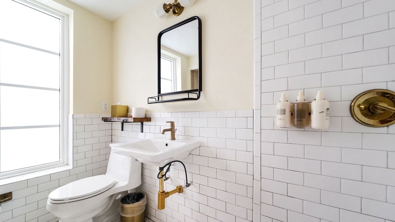 Photo of Bathroom in East Little Havana