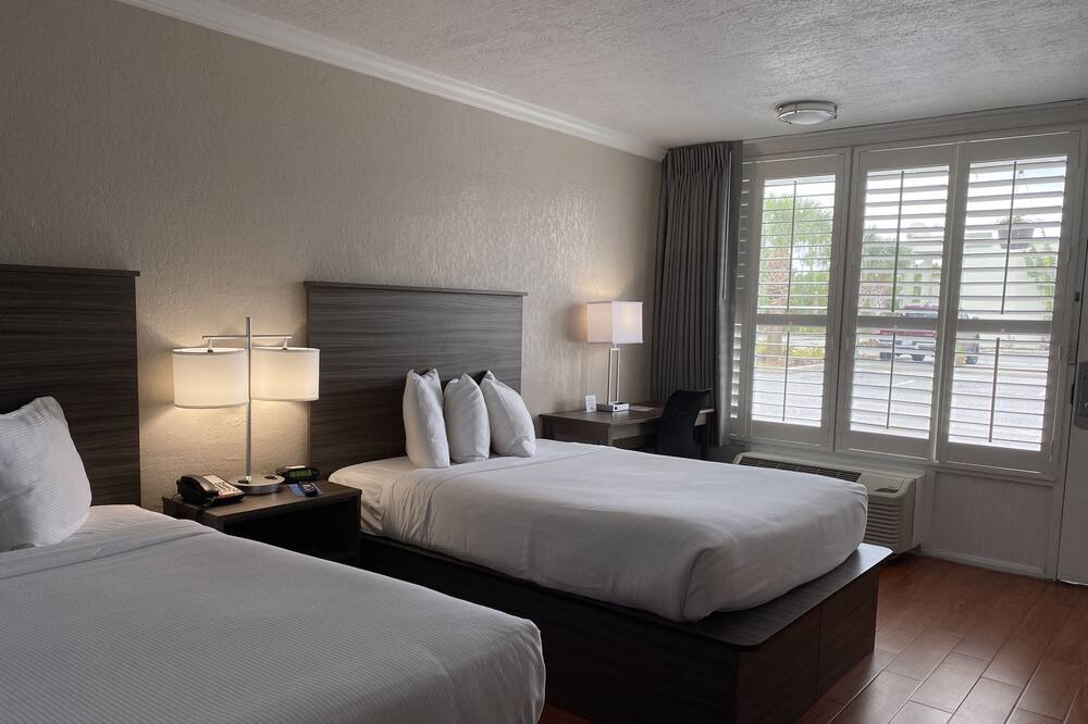 Photo of Bedroom in June Park