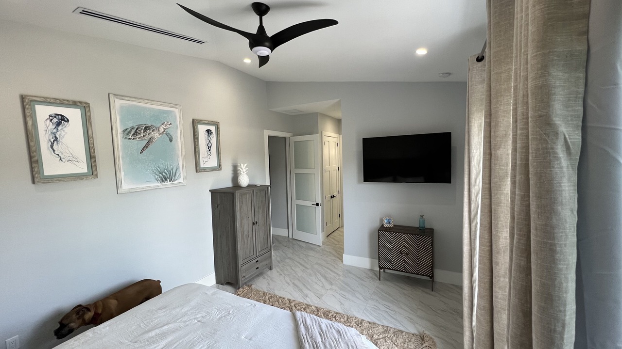 Photo of Bedroom in Indian Waterways