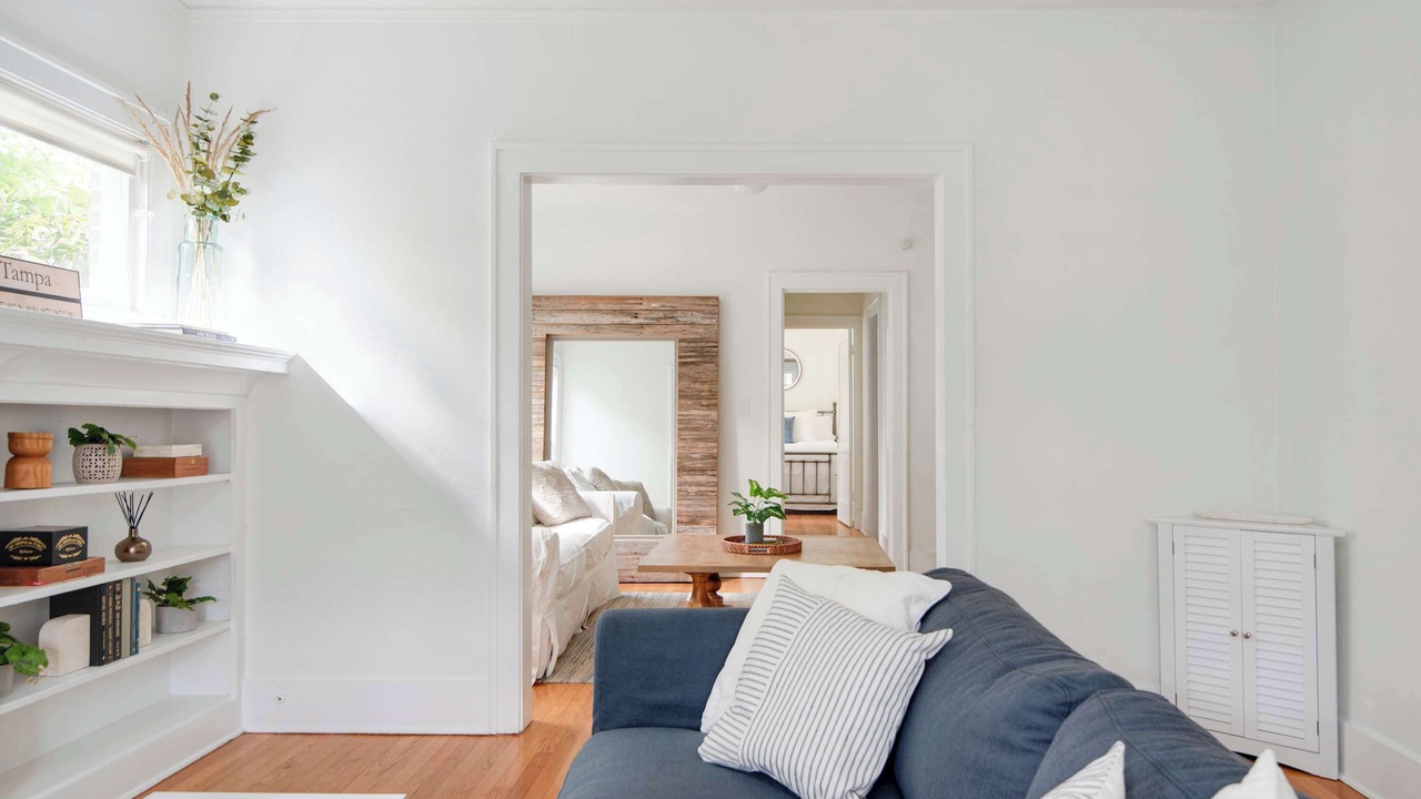 Photo of Livingroom in SoHo