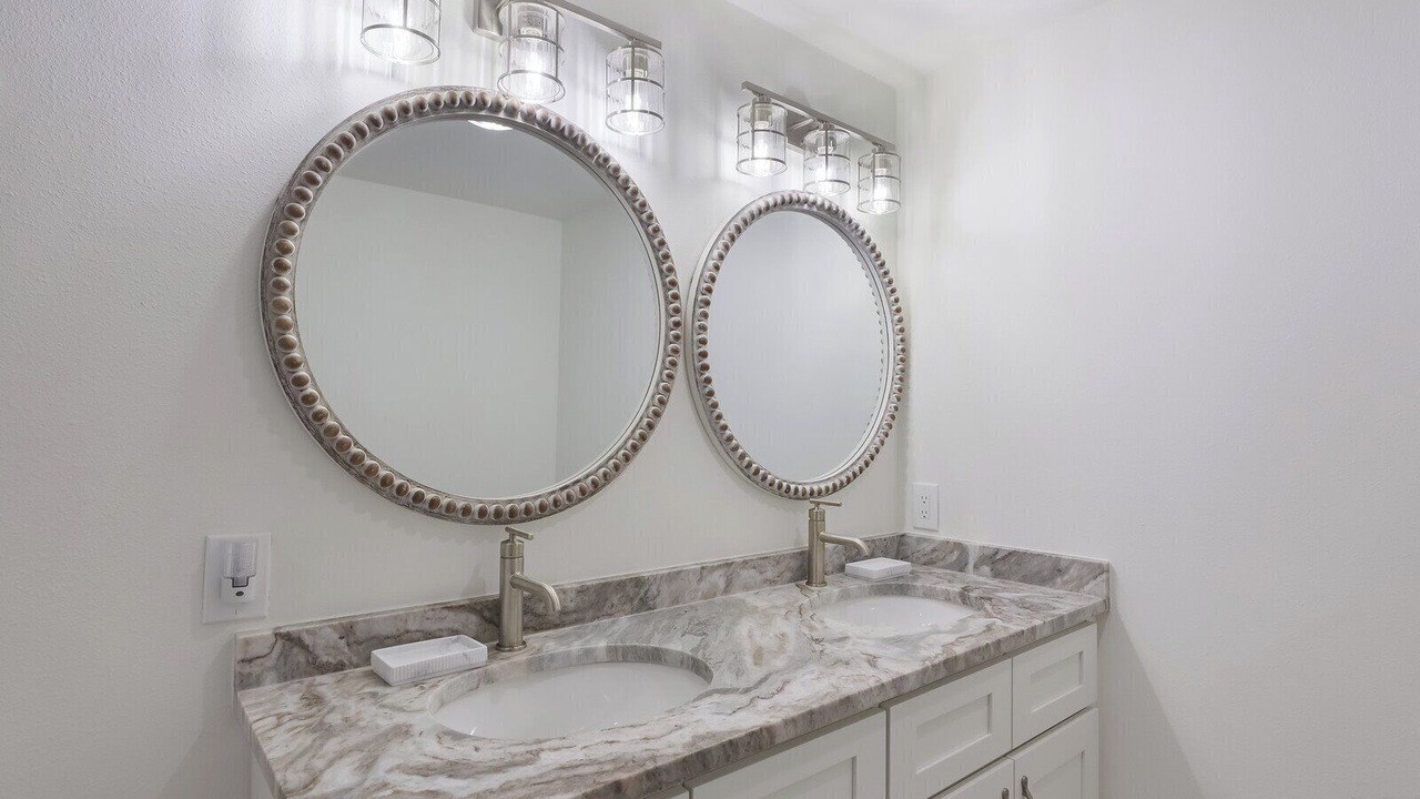 Photo of Bathroom in Holmes Beach