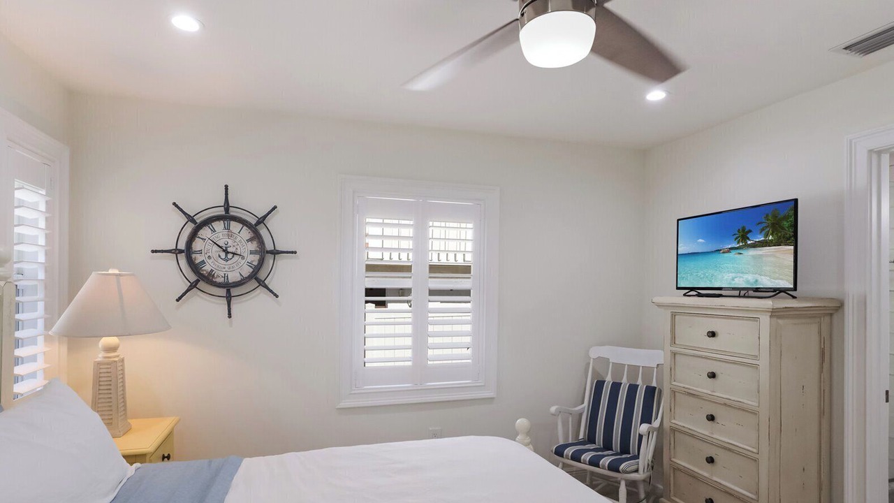 Photo of Bedroom in Holmes Beach