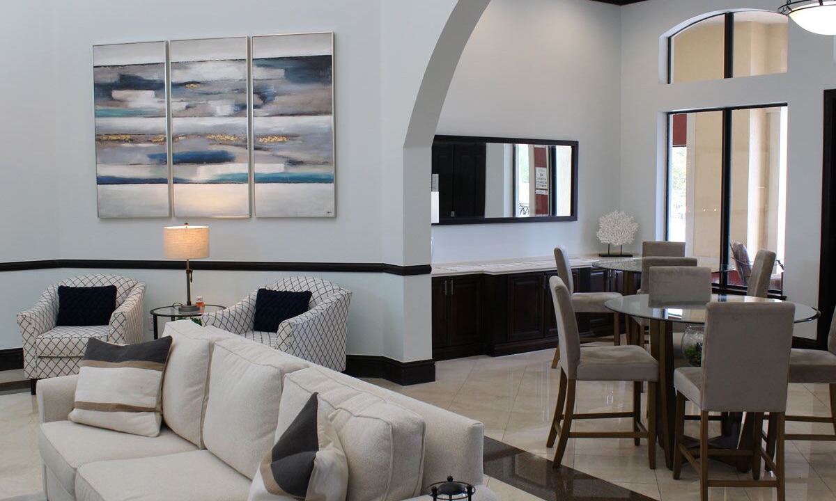 Photo of Livingroom in Naples