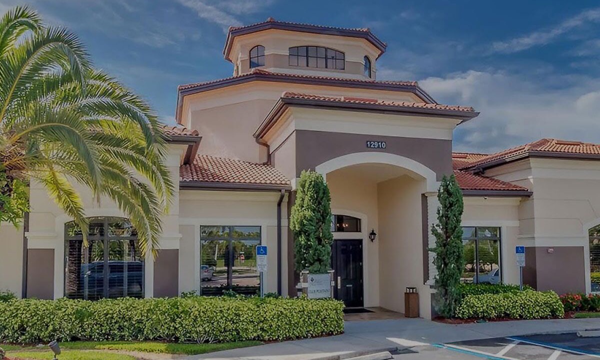 Photo of Outdoor in Naples