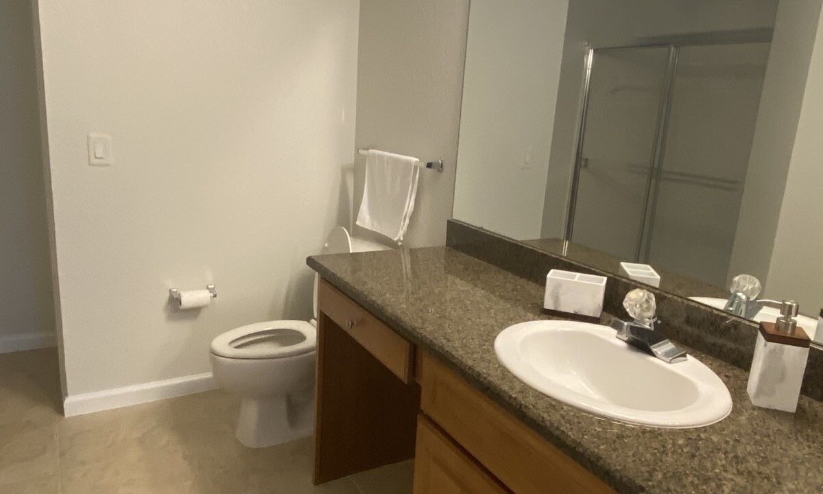 Photo of Bathroom in Naples