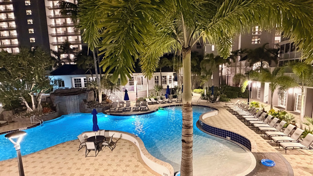 Photo of Outdoor in Vanderbilt Beach