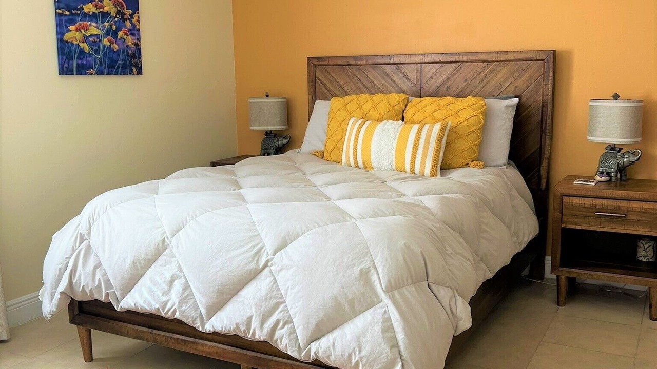 Photo of Bedroom in Naples Park