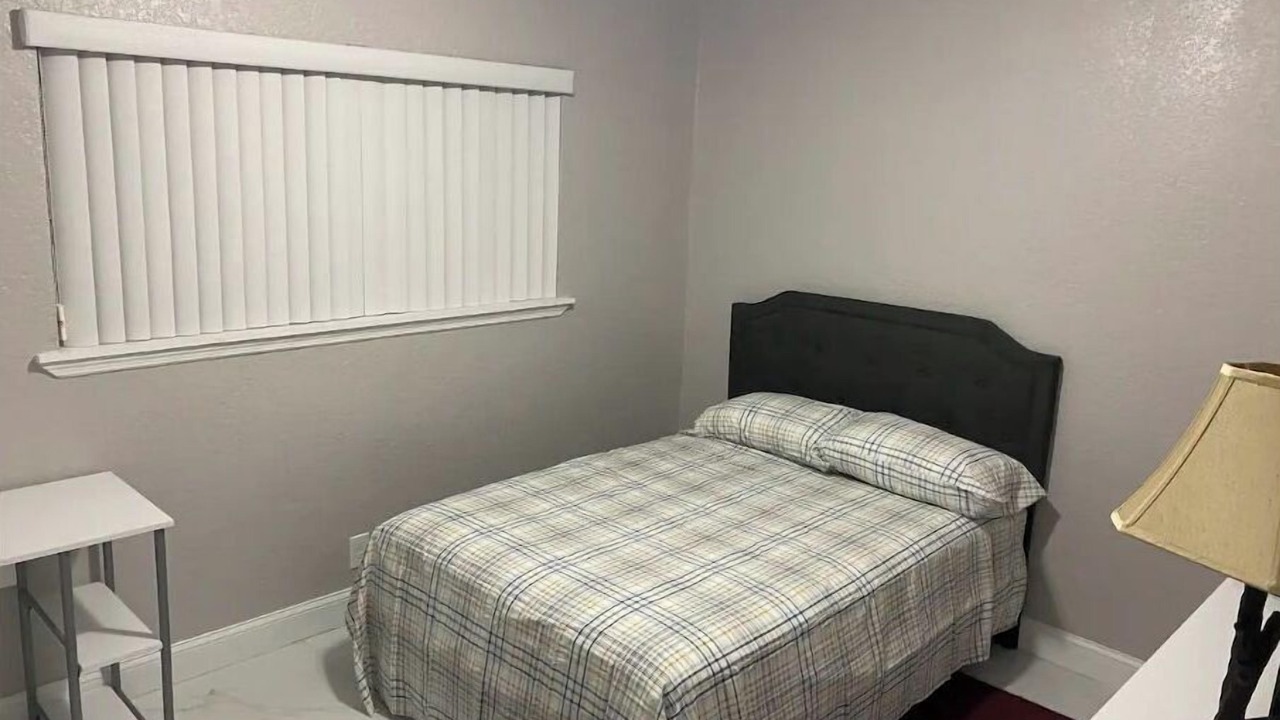 Photo of Bedroom in Survey Creek
