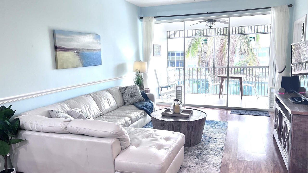 Photo of Livingroom in Naples