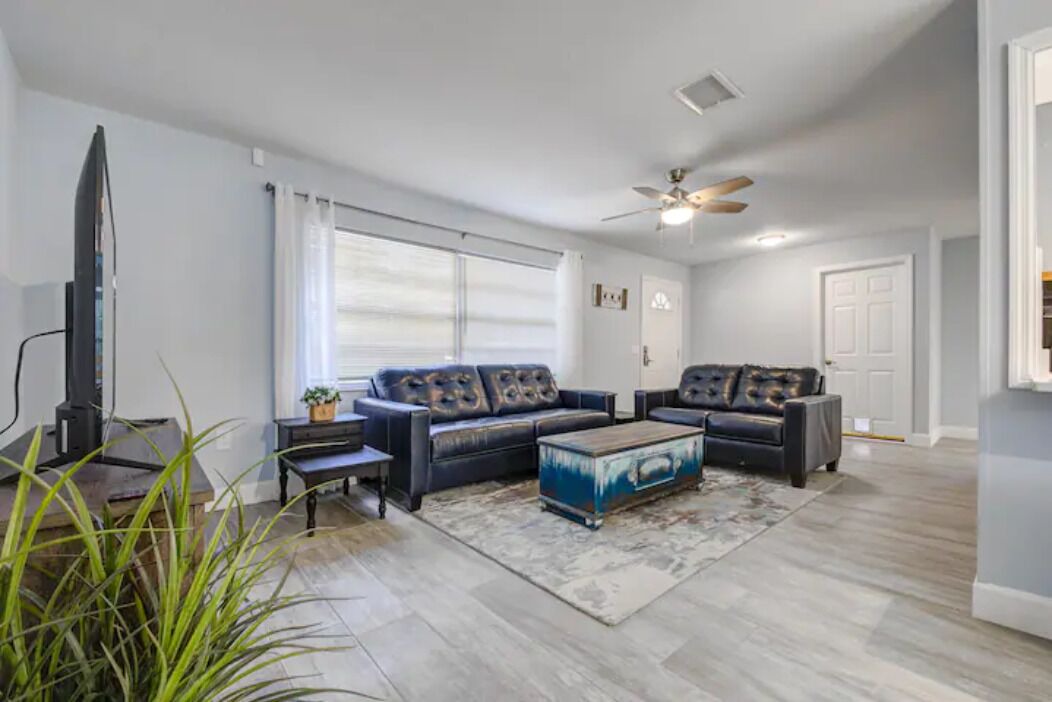 Photo of Livingroom in Tropic
