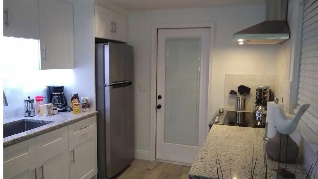 Photo of Kitchen in Courier City - Oscawana