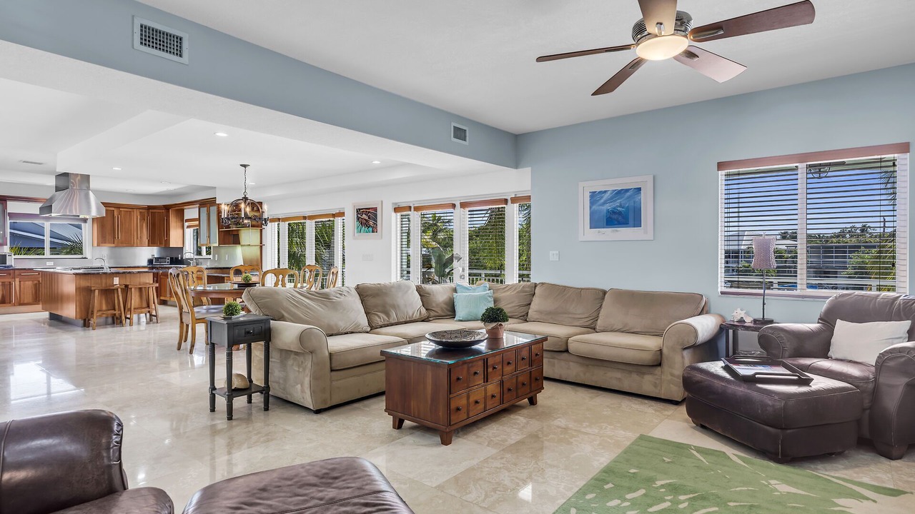 Photo of Livingroom in Tavernier