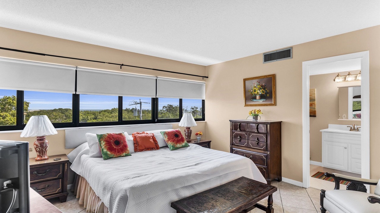 Photo of Bedroom in Sunset Cove
