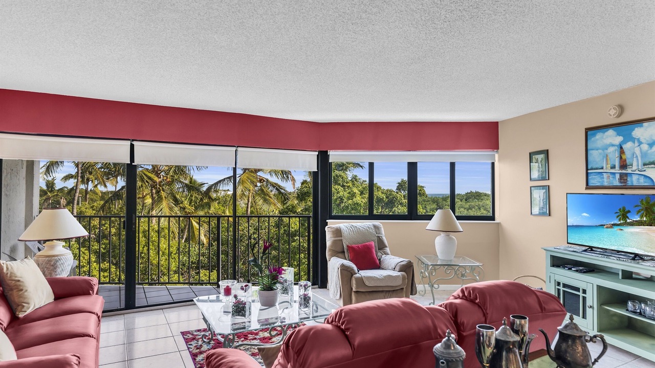 Photo of Livingroom in Sunset Cove