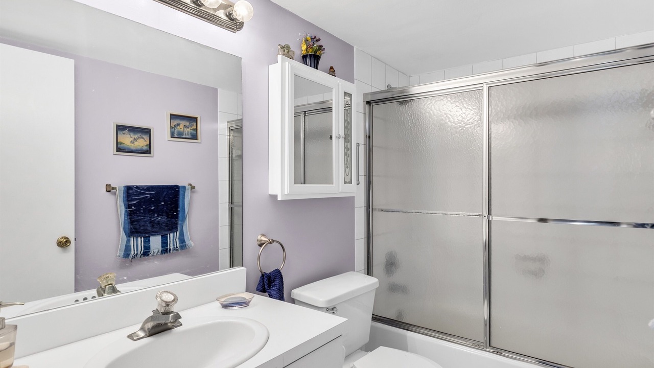 Photo of Bathroom in Sunset Cove