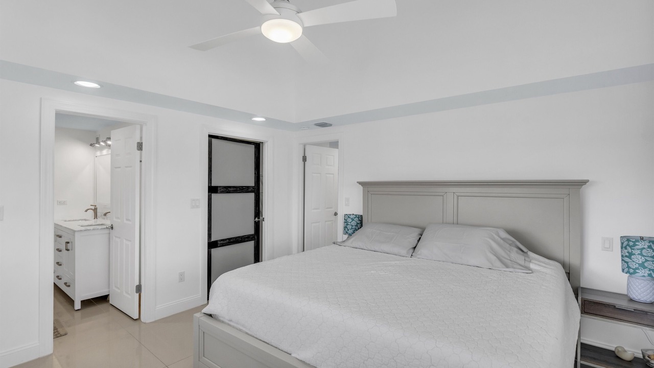 Photo of Bedroom in Plantation Tropical Park