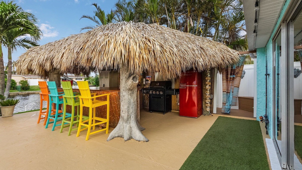 Photo of Patio Balcony in Yacht Club
