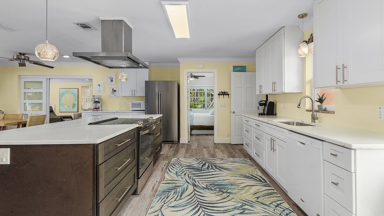 Photo of Kitchen in Yacht Club
