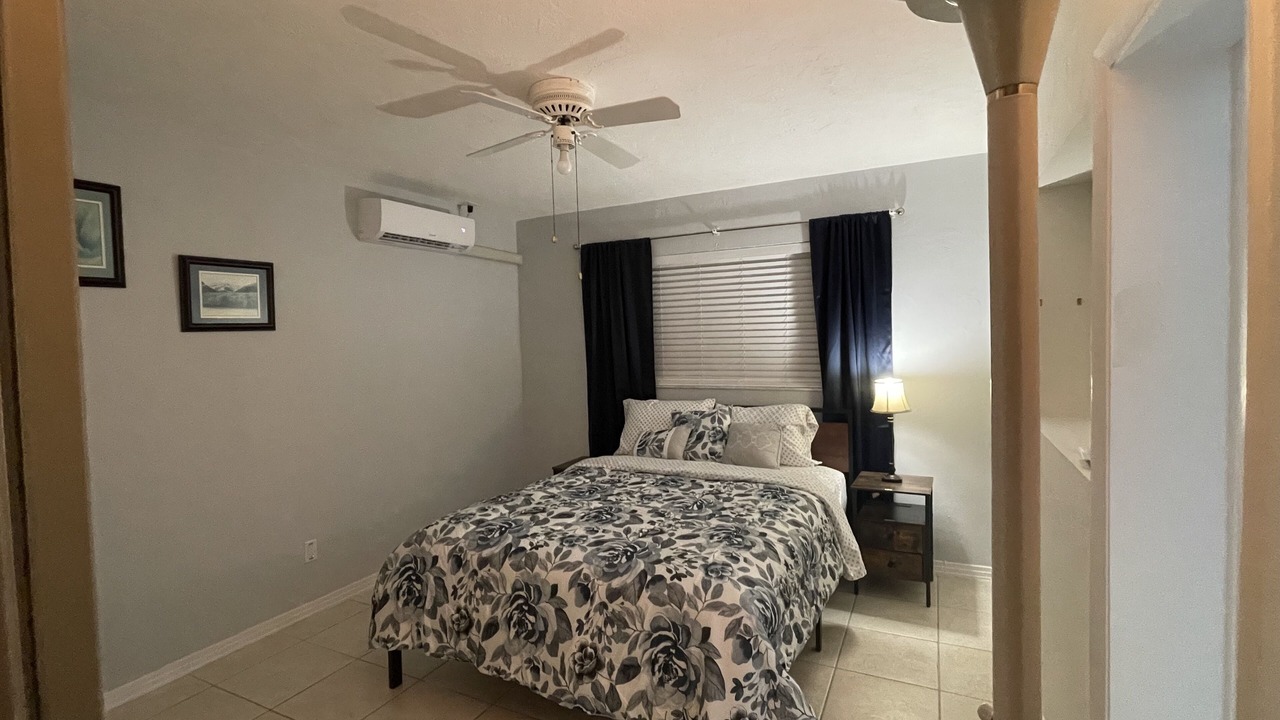 Photo of Bedroom in Egypt Lake-Leto