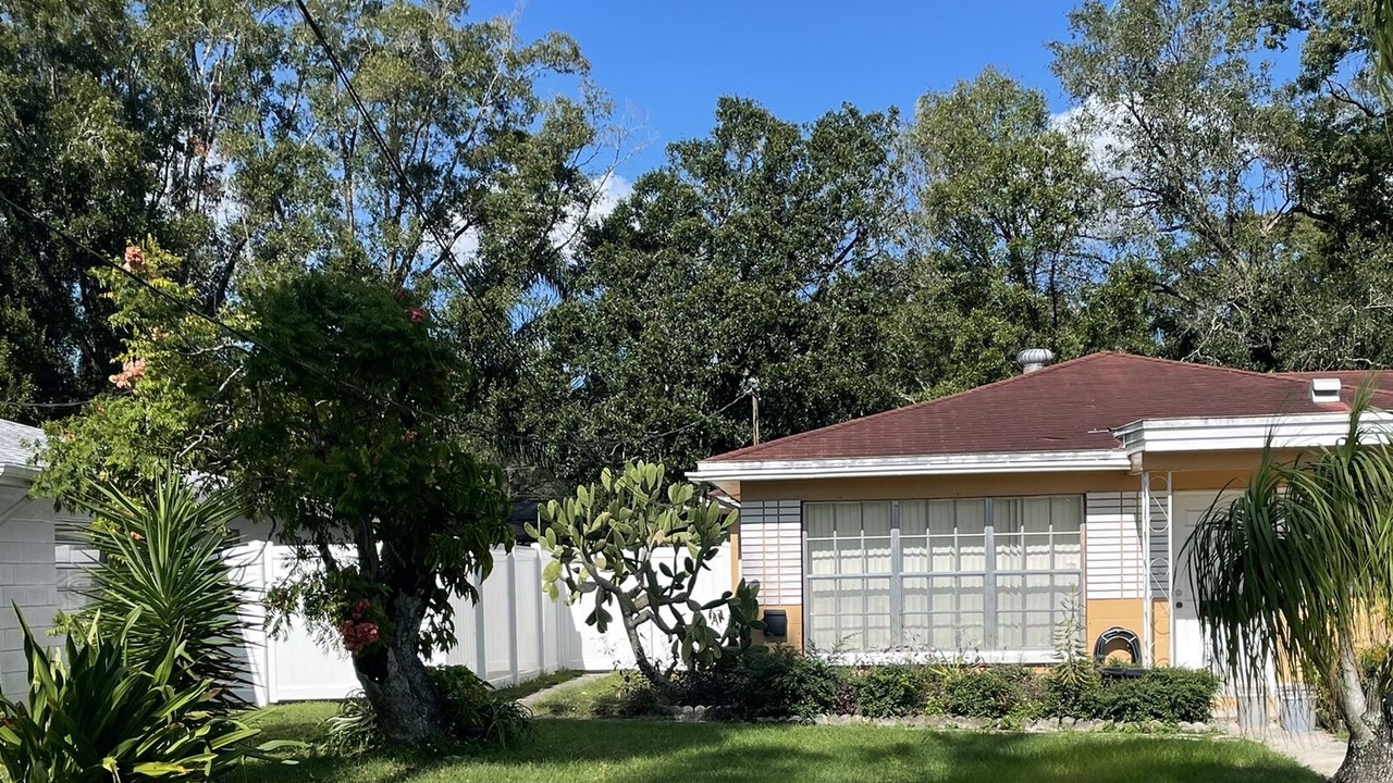 Photo of Outdoor in Egypt Lake-Leto