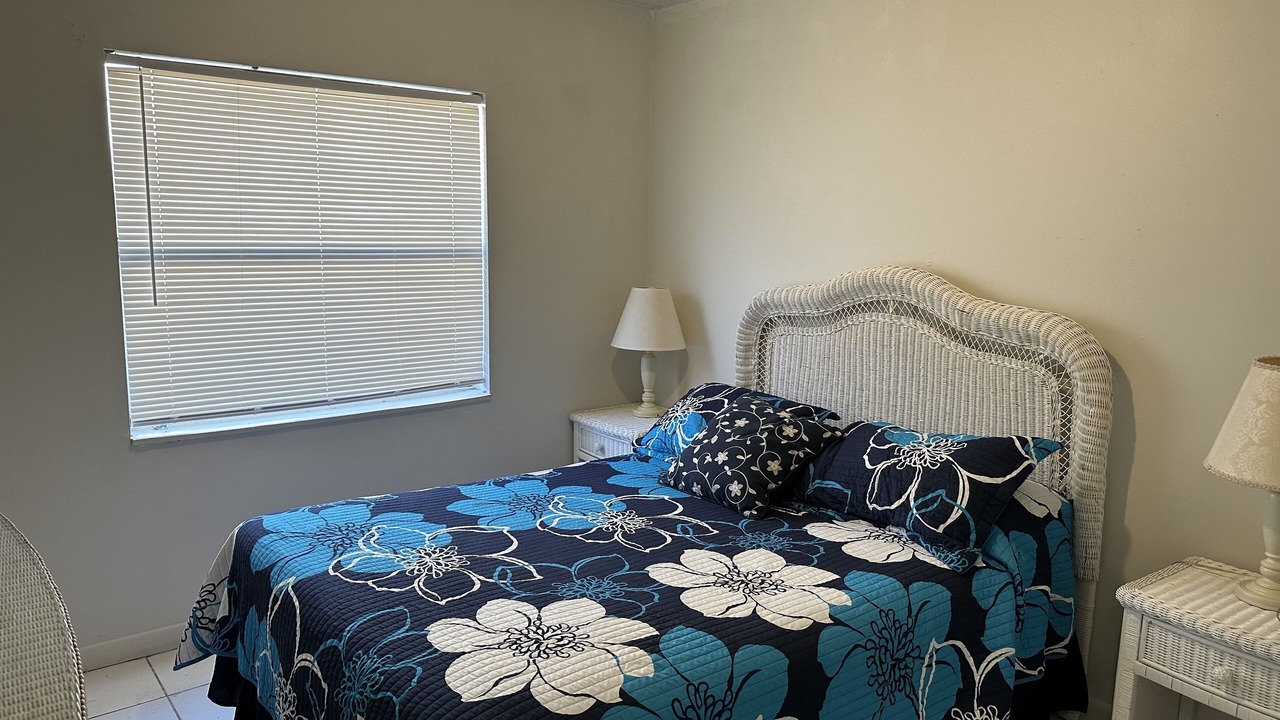 Photo of Bedroom in Lake Worth