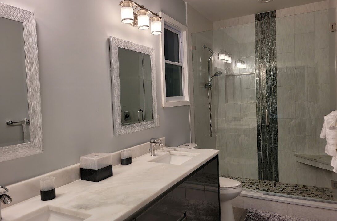 Photo of Bathroom in Naples