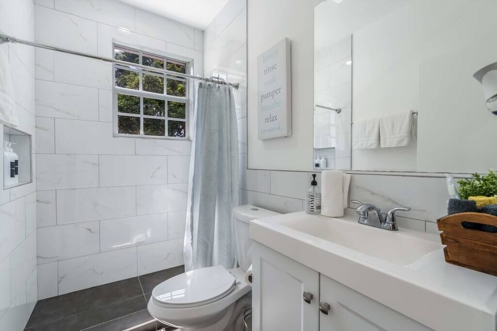 Photo of Bathroom in Northeast Miami