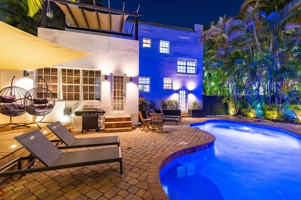 Photo of Outdoor in Northeast Miami
