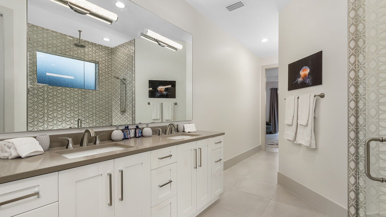 Photo of Bathroom in Naples Park