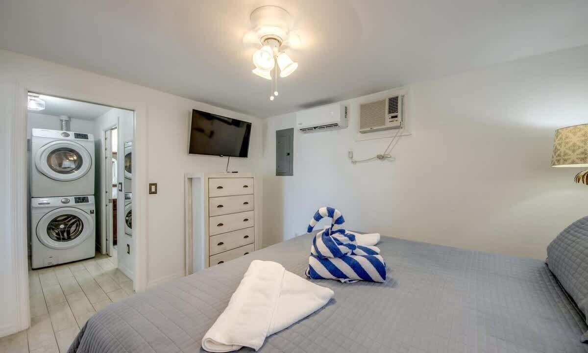 Photo of Bedroom in Fort Myers Beach