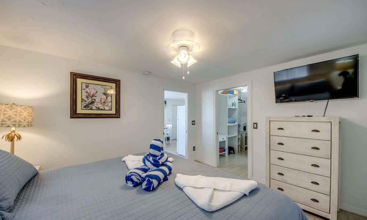 Photo of Bedroom in Fort Myers Beach