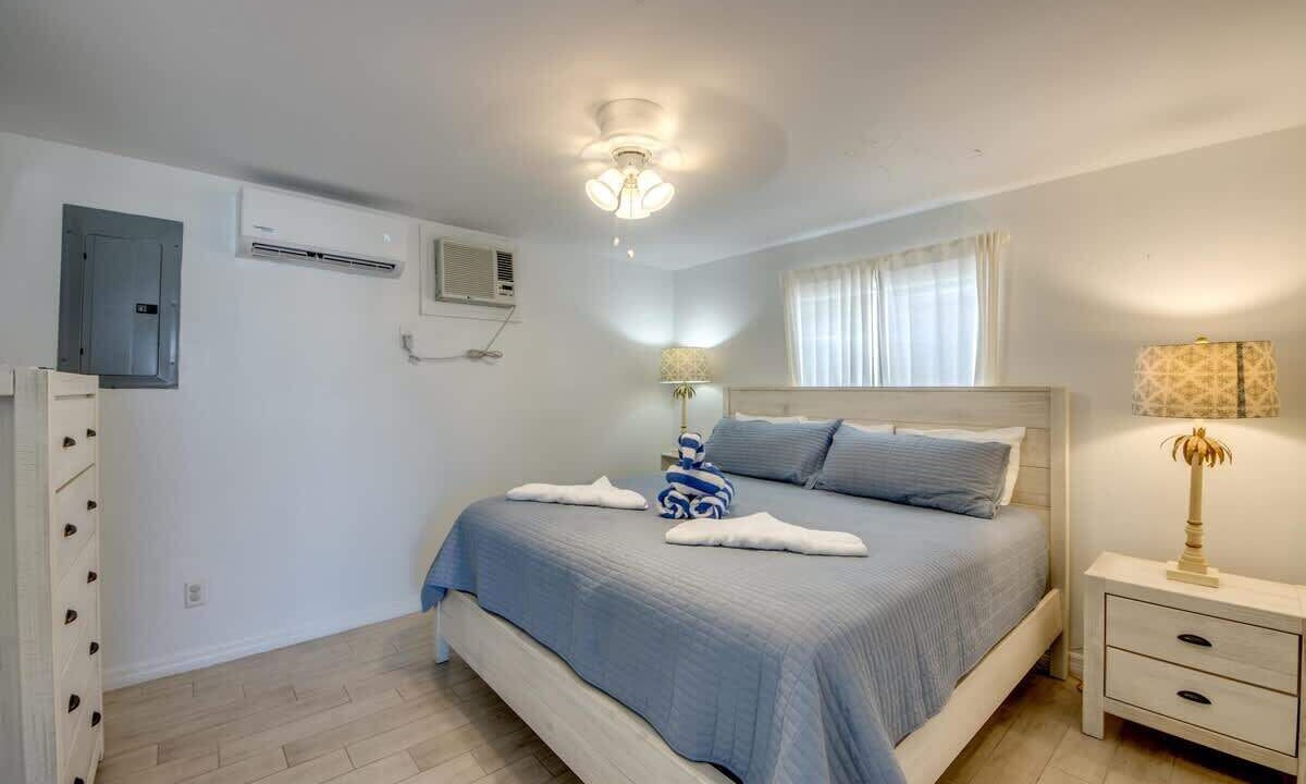 Photo of Bedroom in Fort Myers Beach