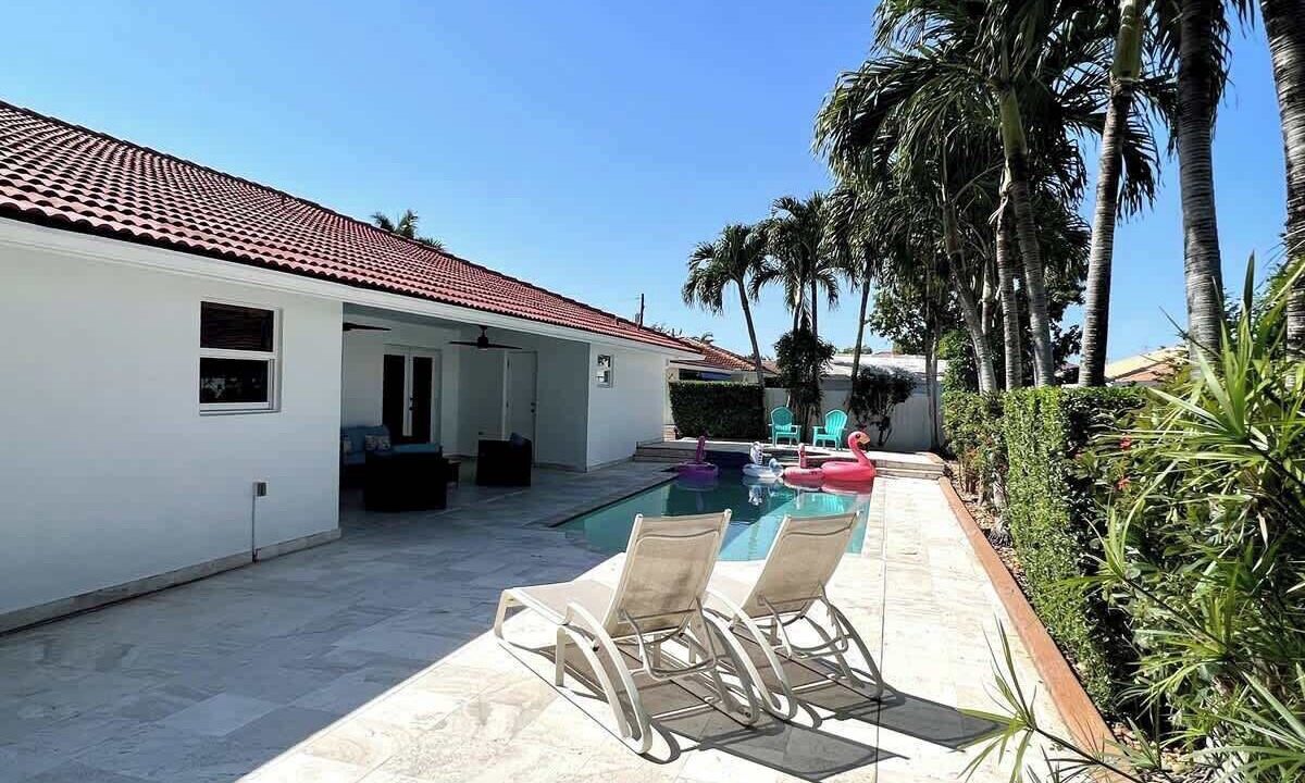 Photo of Outdoor in Tamiami