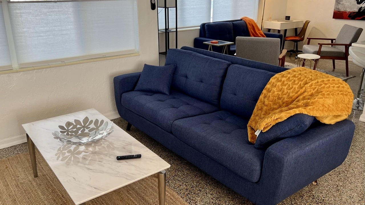 Photo of Livingroom in Disston Heights
