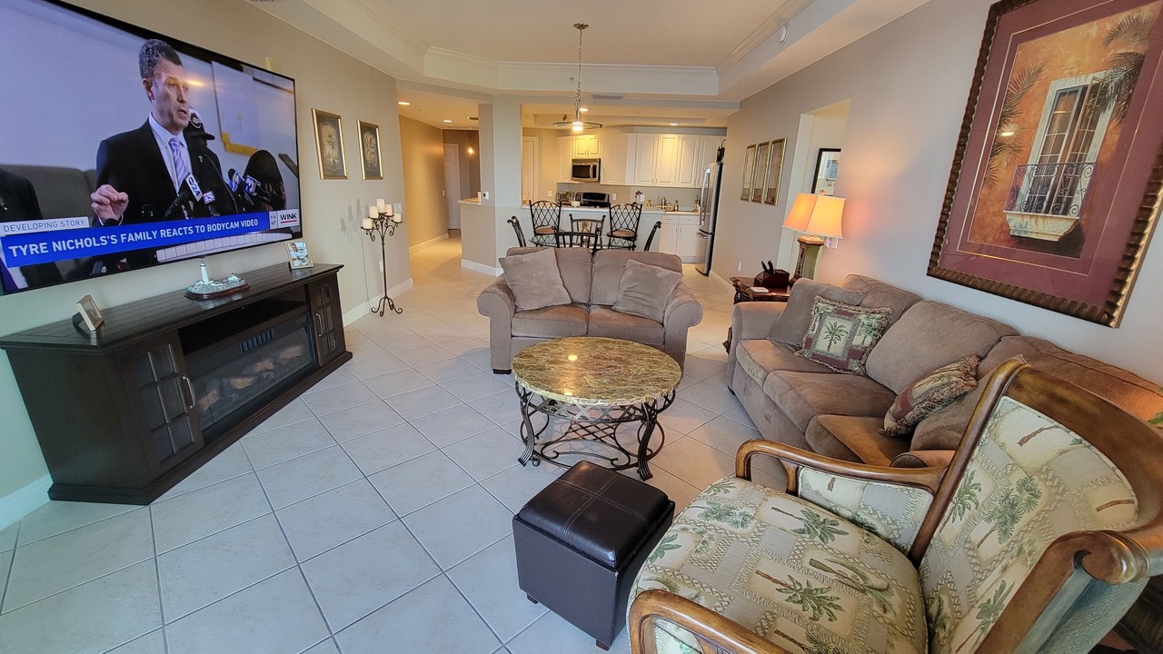 Photo of Livingroom in East 1st Street