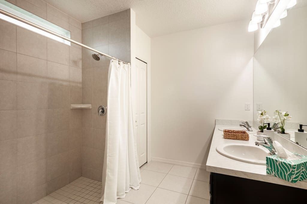 Photo of Bathroom in Port Saint Lucie