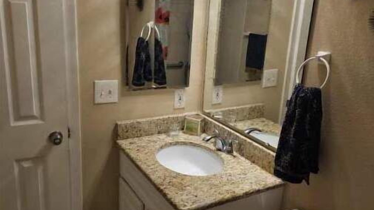 Photo of Bathroom in Park East