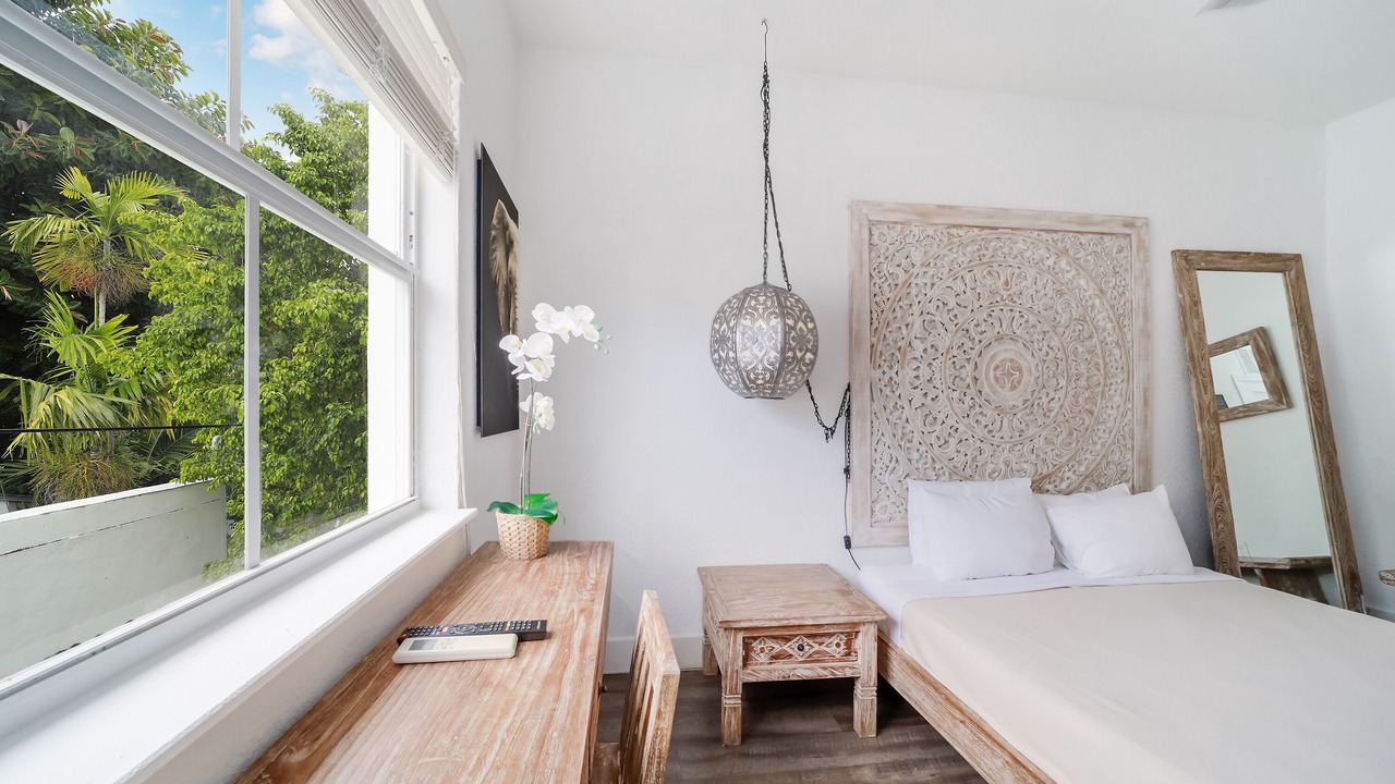 Photo of Bedroom in Northeast Miami