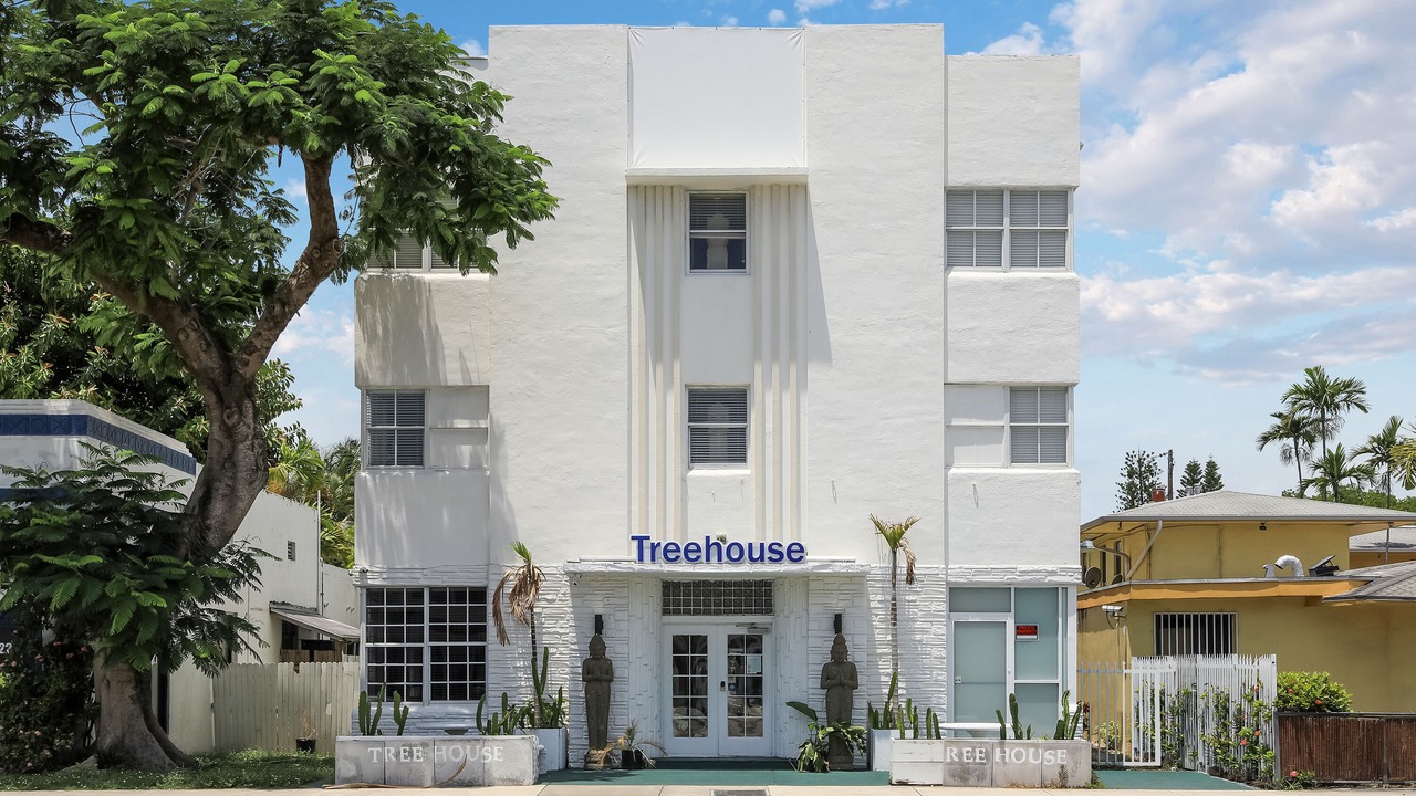 Photo of Outdoor in Northeast Miami