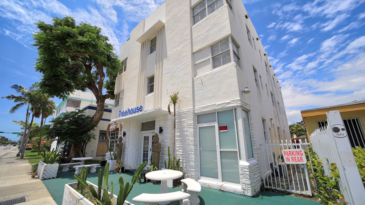 Photo of Outdoor in Northeast Miami